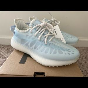 adidas Yeezy Boost 350 V2 Mono Ice